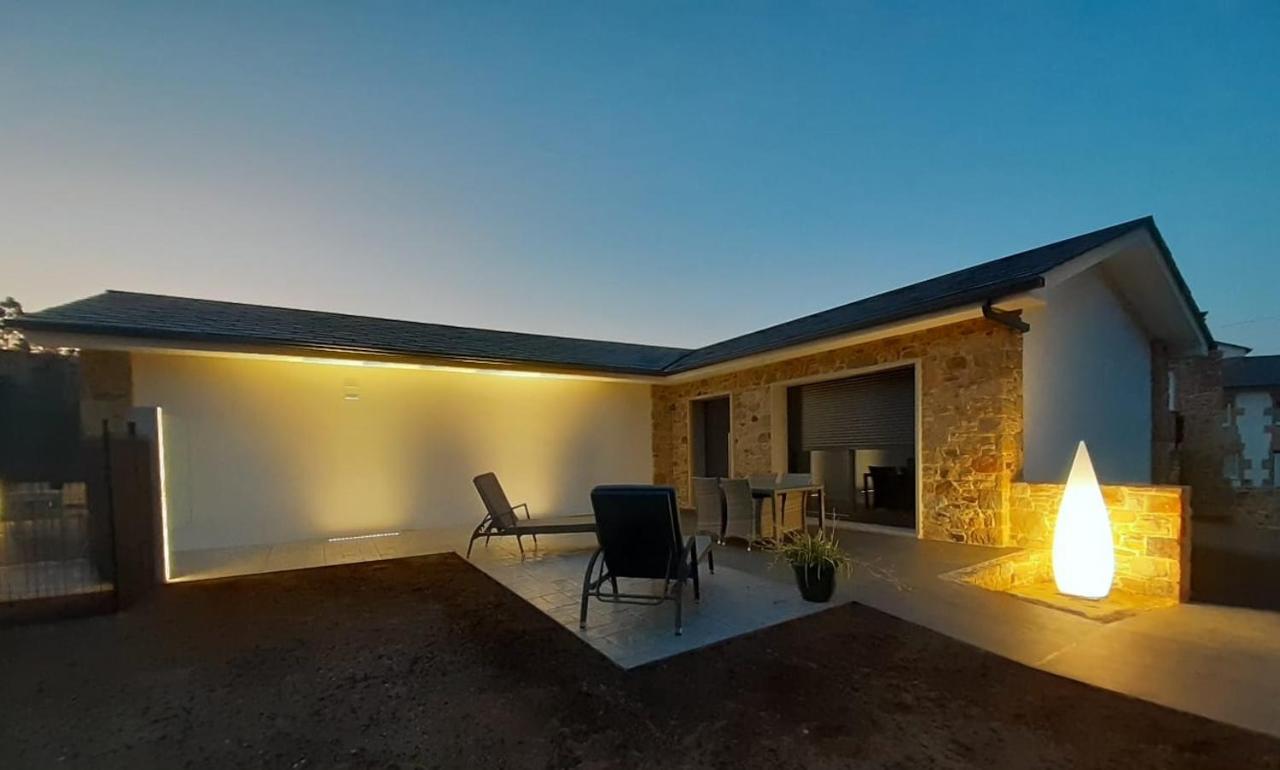 Aires De Miguez Villa Jove Luaran gambar