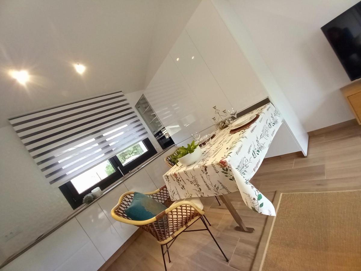 Aires De Miguez Villa Jove Luaran gambar